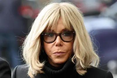 Brigitte Macron defiende comentario “torpe” y sexista contra manifestantes feministas