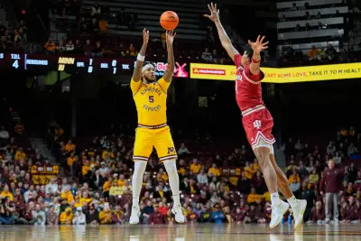 Men’s basketball: Gophers upset No. 22 Indiana 73-64 in Big Ten opener