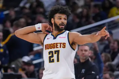 Jamal Murray scores 52 points on sprained ankle as Nuggets win eighth straight on the road