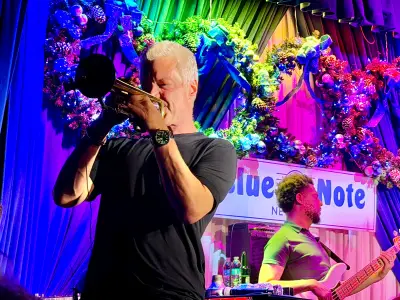 Chris Botti at Blue Note Pleases Jazz Diehards and Dilettantes Alike