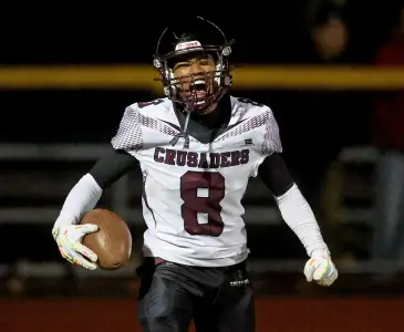 Cape Cod Tech wins thriller over South Shore Voke