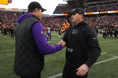 Vikings vs. Bengals picks: Carson Wentz or Jake Browning?