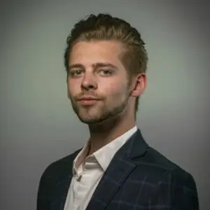 Wealthy nepo baby called dad to ask for lawyer as his girlfriend lay dying after he stabbed and strangled her: court