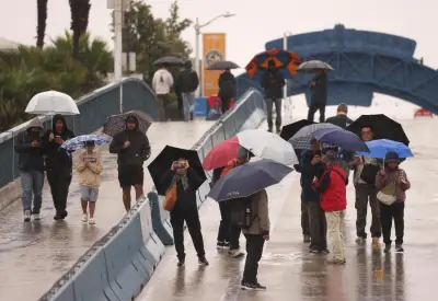 Flood advisory remains in effect across L.A. as 'intense' rain continues