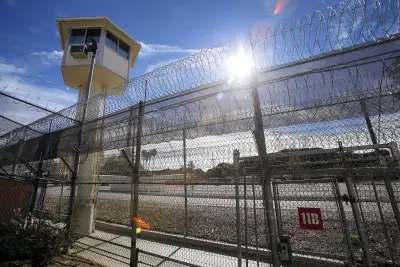 Los Angeles County sheriff's deputy pleads guilty to smuggling drugs into jail