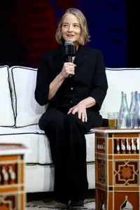 Jodie Foster wasn’t impressed with Robert De Niro when they met on ‘Taxi Driver’ set: ‘Uninteresting’