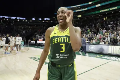 WNBA players gain little ground with league after ‘bullsh-t’ CBA meeting