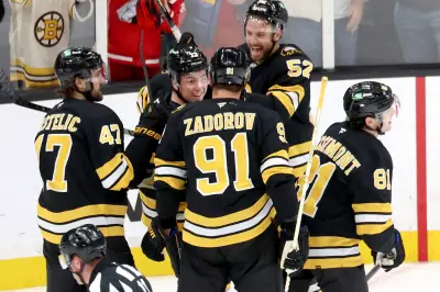 Bruins storm back to beat Islanders, 5-2