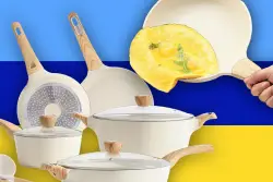 30% off good, handsome cookware? We don’t deserve this 14-piece set
