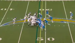 Eagles score on fake ‘tush push’ play as Saquon Barkley rips off monster run