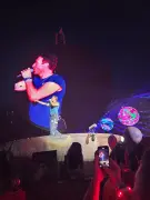 Coldplay’s Chris Martin calls out alleged ‘affair’ at Massachusetts concert, breaks the internet