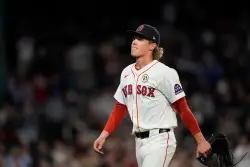 Lifeless Red Sox offense squanders Connelly Early’s Fenway Park debut