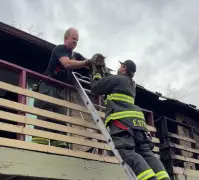 30 people displaced in Lakewood apartment fire