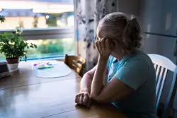 Dear Abby: I moved across the country to be closer to my family — but they still ignore me