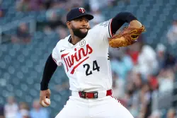 Simeon Woods Richardson, Austin Martin shine as Twins beat Yankees