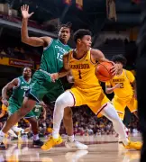 Gophers avoid scary upset in 66-54 win over Chicago State