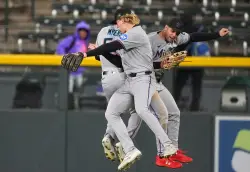 Rockies tie 2004 Diamondbacks for the most losses by a National League team during the Divisional Era