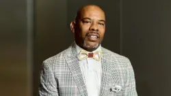 Harry Colbert Jr. named vice president of Center of Broadcast Journalism