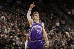 Jazz vs. Lakers prediction: NBA odds, pick, best bets for Tuesday