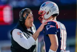 Patriots leaders wouldn’t forfeit meeting time for more rest on short week.