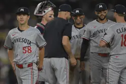 Twins’ morale at an ugly low after trade deadline: ‘No one wants to stay’