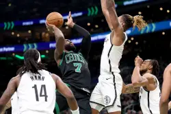 Jaylen Brown’s foul trouble dooms Celtics in home loss to Nets