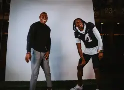 Two Gophers receivers, Cristian Driver and Legend Lyons, to enter transfer portal