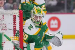 Jesper Wallstedt plays the hero in Wild shootout win