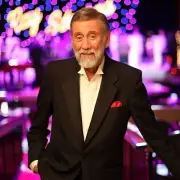 Country singer Ray Stevens suffers heart attack in Nashville