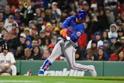 SNY booth implores Juan Soto to ‘clean up’ his game after latest lazy baserunning